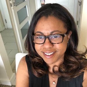 Meet your Posher, Regina